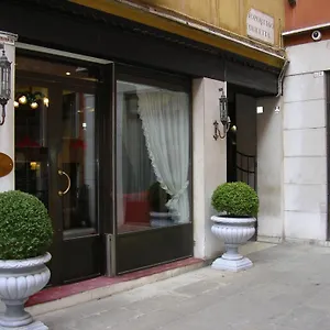 San Marco Palace Venedik