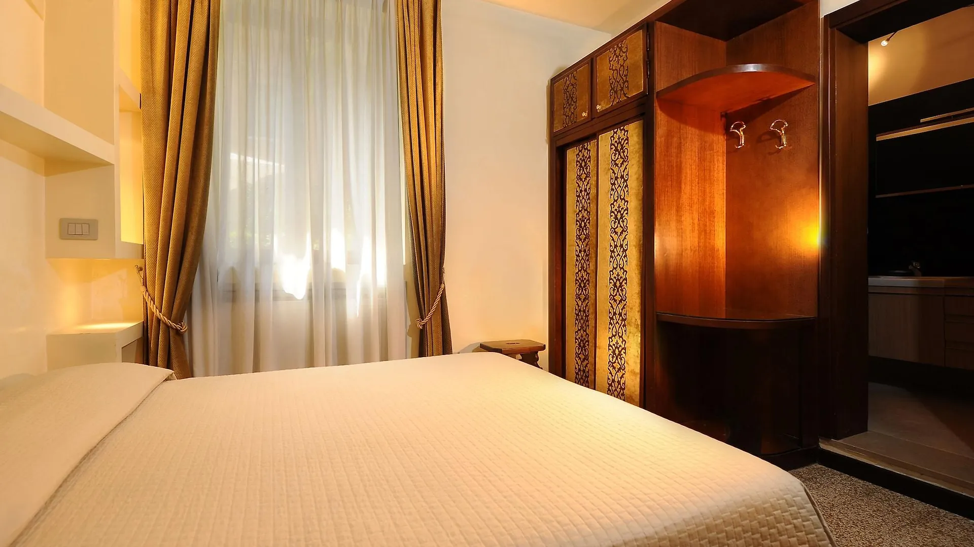 Hotel Abbazia Venecia